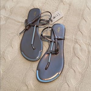 Mossimo metallic t-strap sandals